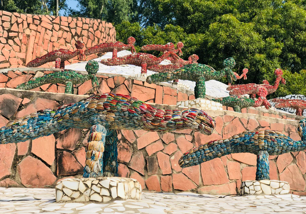 Rishikesh to Chandigarh Taxi Service